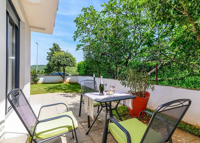 Graz By Interhome 로비니